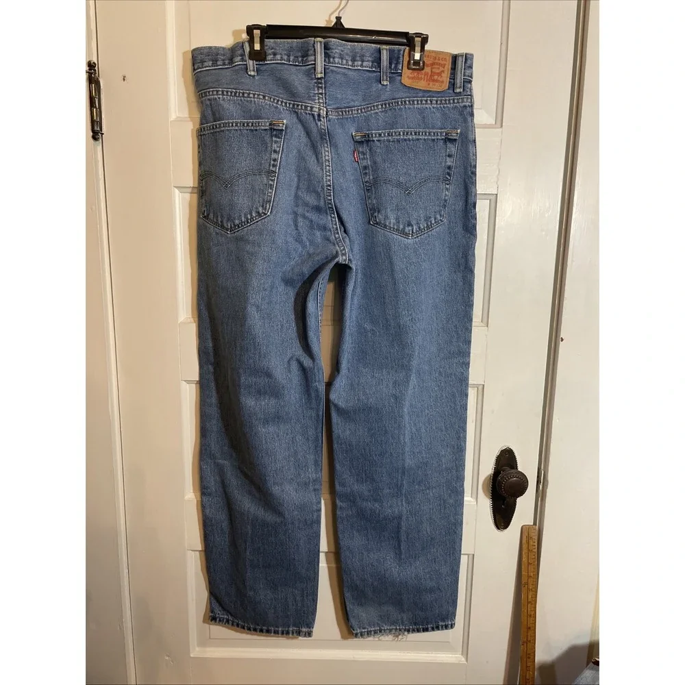 Levis 550‎ Jeans Mens 38 Relaxed Fit Medium Wash Denim Cotton 38x32 Distressed